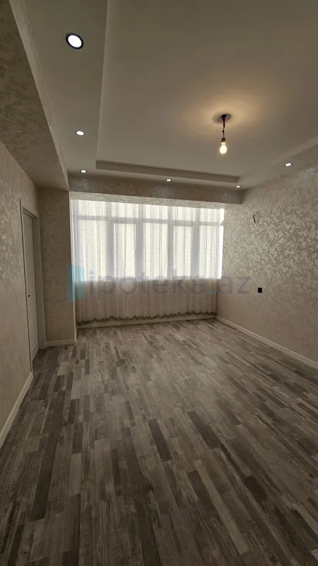 Satılır 2 otaqlı yeni tikili 44 m²