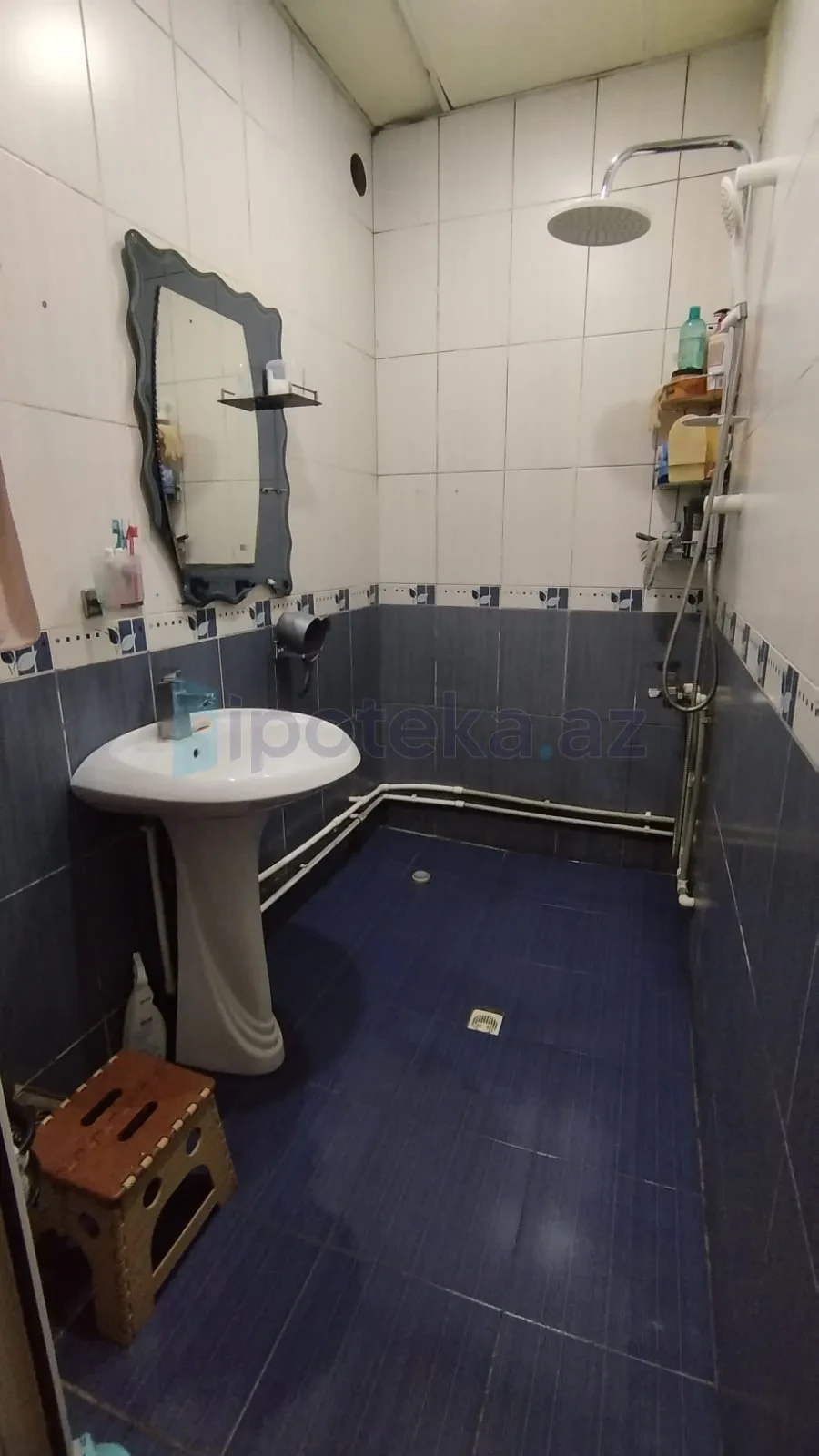 Satılır 3 otaqlı köhnə tikili 82 m²