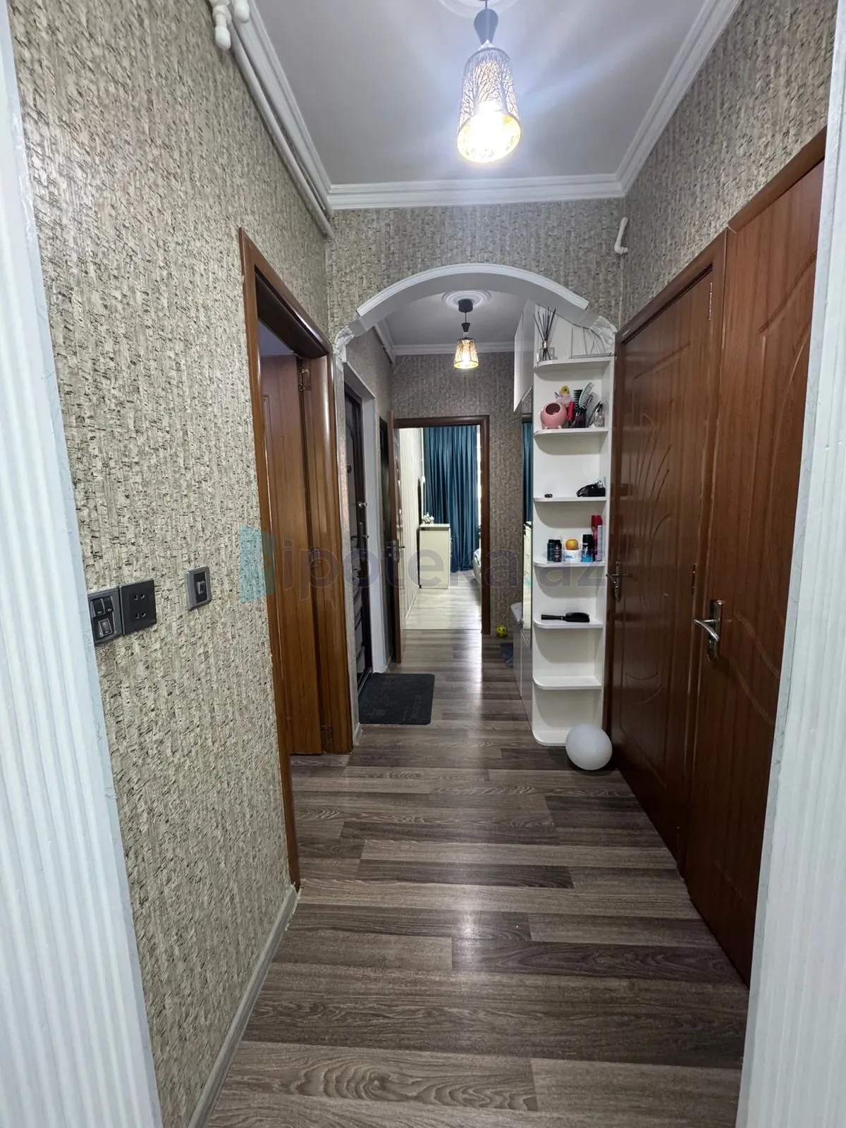 Satılır 3 otaqlı köhnə tikili 60 m²