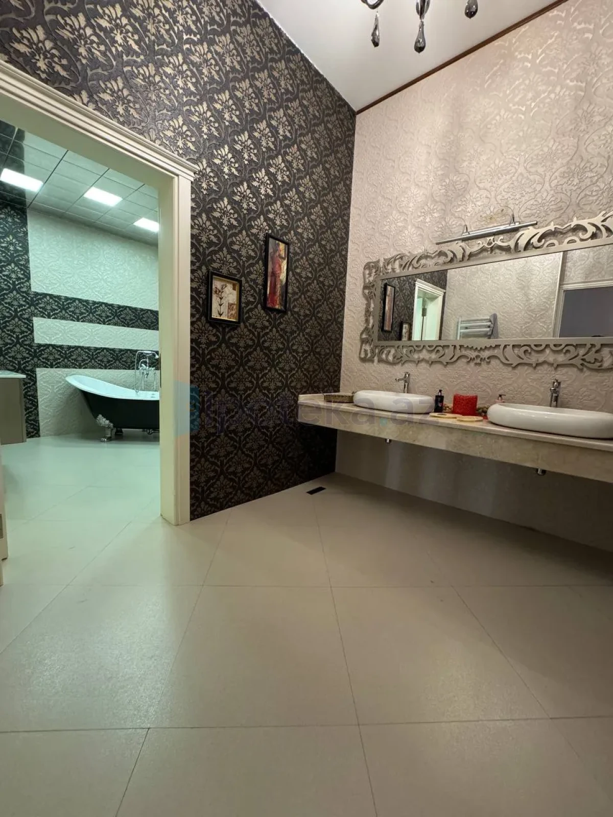 Satılır 6 otaqlı həyət evi 500 m²
