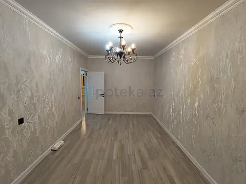 Satılır 3 otaqlı köhnə tikili 82 m²