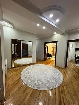 Satılır 3 otaqlı yeni tikili 120 m²