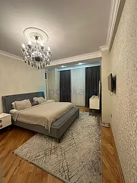 Satılır 3 otaqlı yeni tikili 120 m²