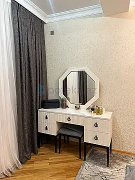 Satılır 3 otaqlı yeni tikili 120 m²