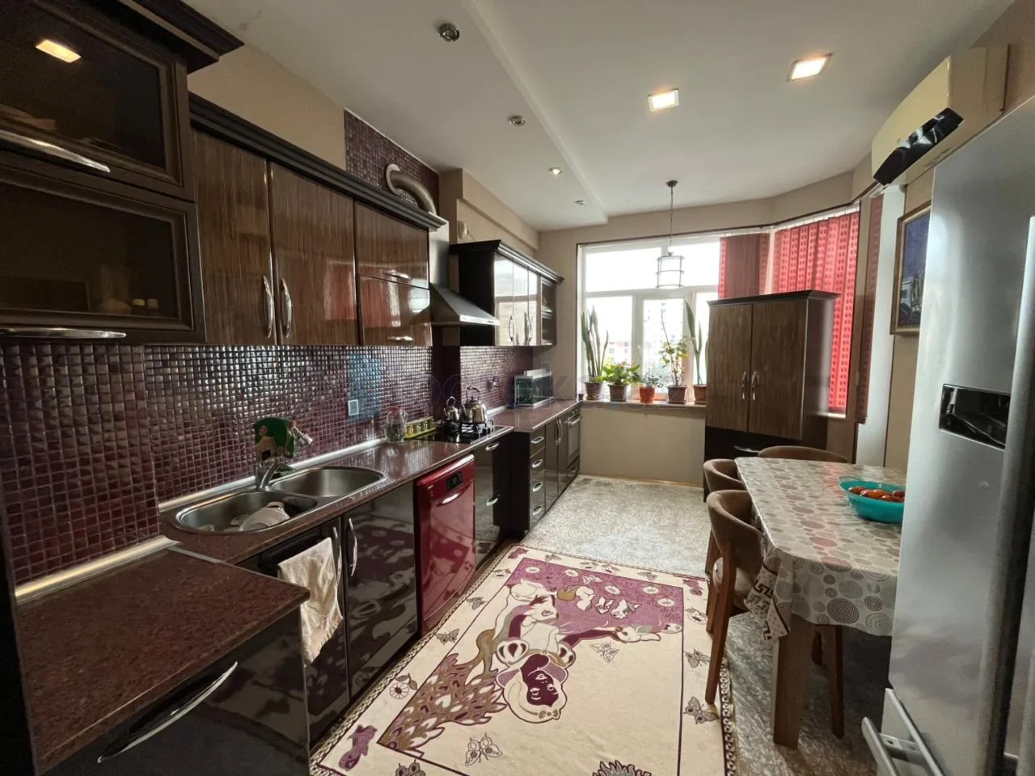 Satılır 3 otaqlı yeni tikili 111 m²