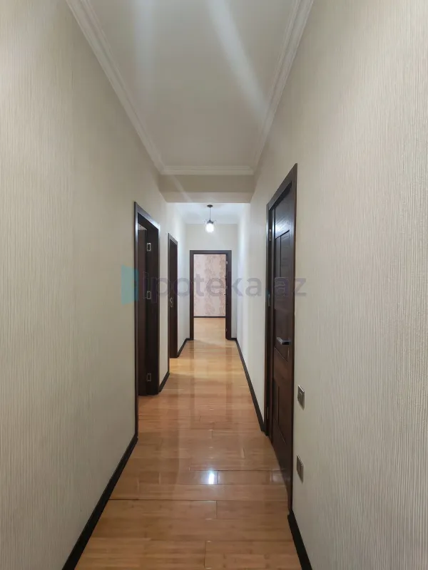 Satılır 2 otaqlı yeni tikili 64 m²
