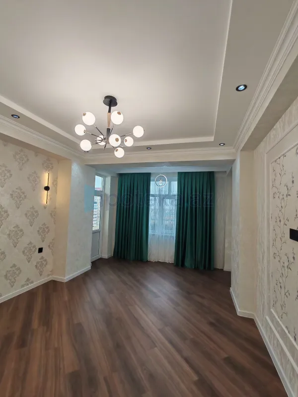 Satılır 3 otaqlı yeni tikili 105 m²