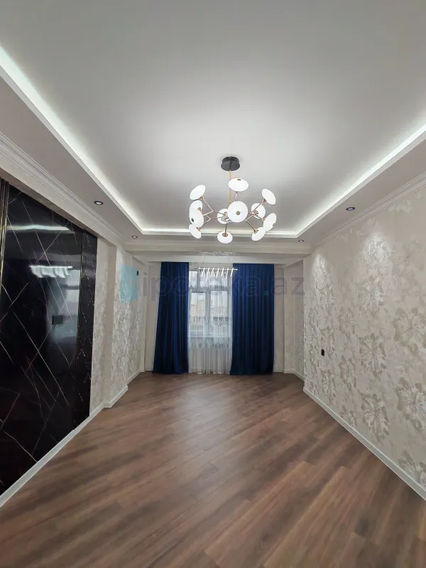 Satılır 3 otaqlı yeni tikili 105 m²