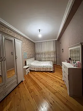 Satılır 2 otaqlı yeni tikili 74 m²