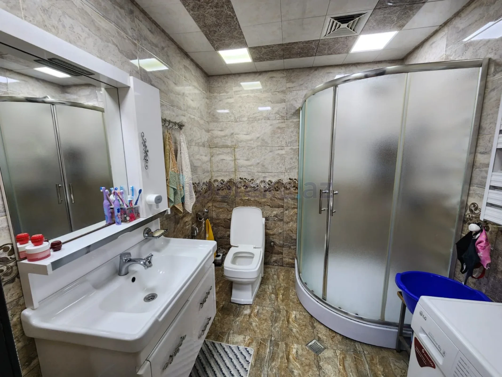 Satılır 2 otaqlı yeni tikili 70 m²