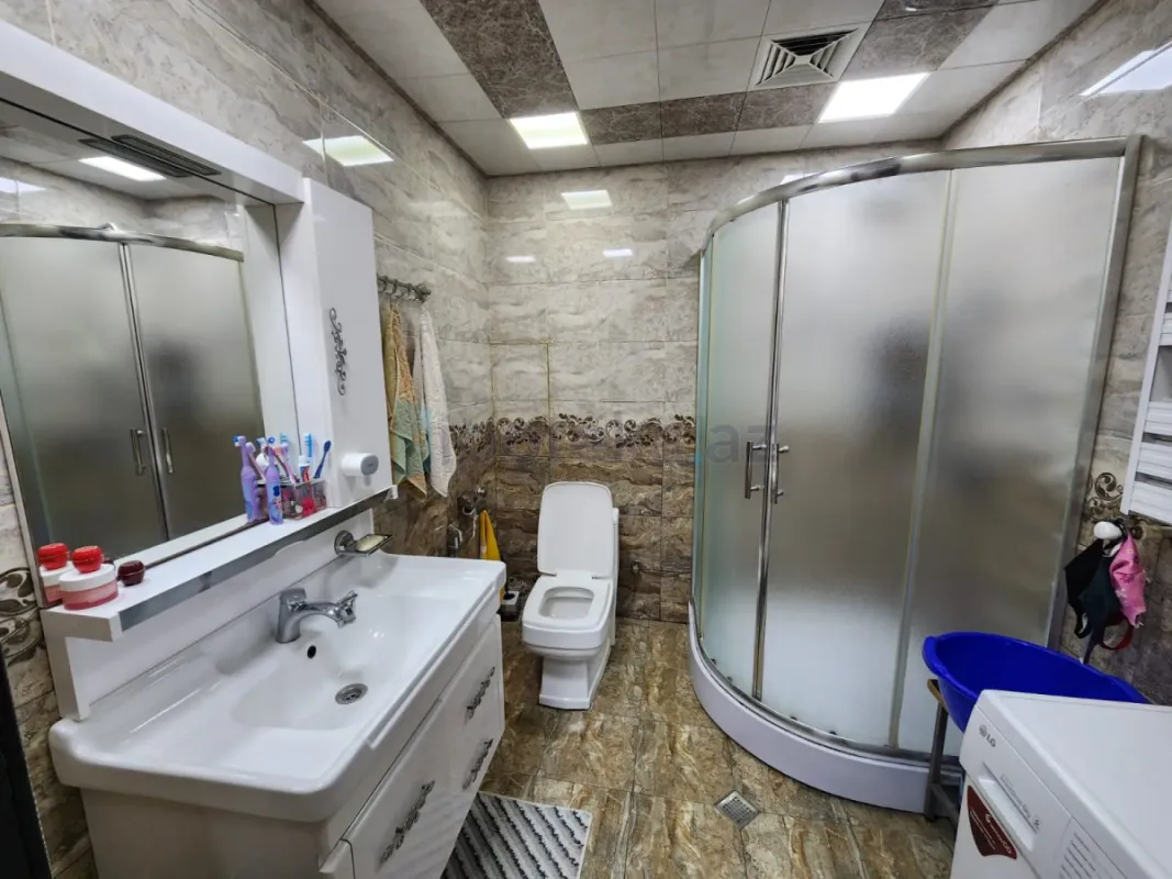 Satılır 2 otaqlı yeni tikili 70 m²