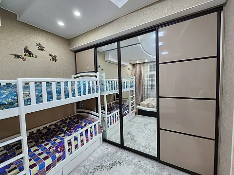 Satılır 2 otaqlı yeni tikili 70 m²