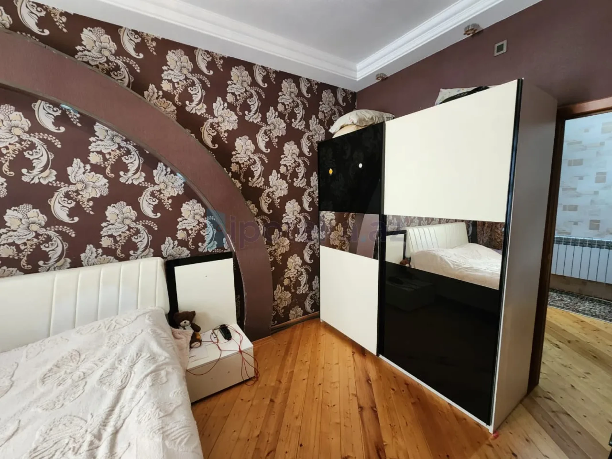 Satılır 2 otaqlı yeni tikili 64 m²