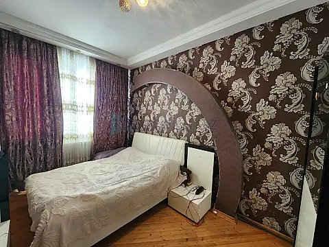 Satılır 2 otaqlı yeni tikili 64 m²