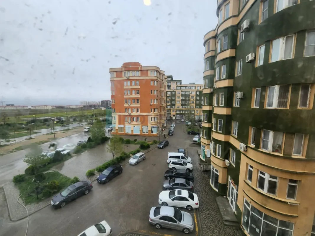 Satılır 2 otaqlı yeni tikili 64 m²