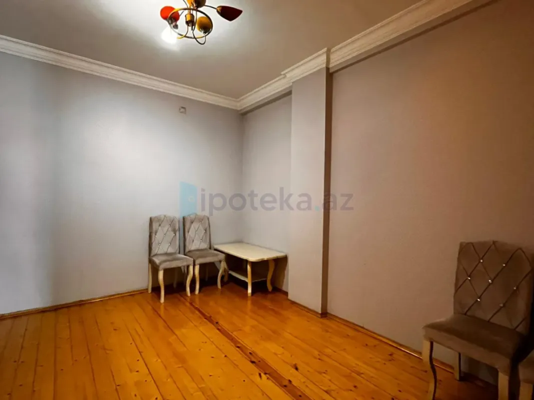 Satılır 3 otaqlı yeni tikili 78 m²