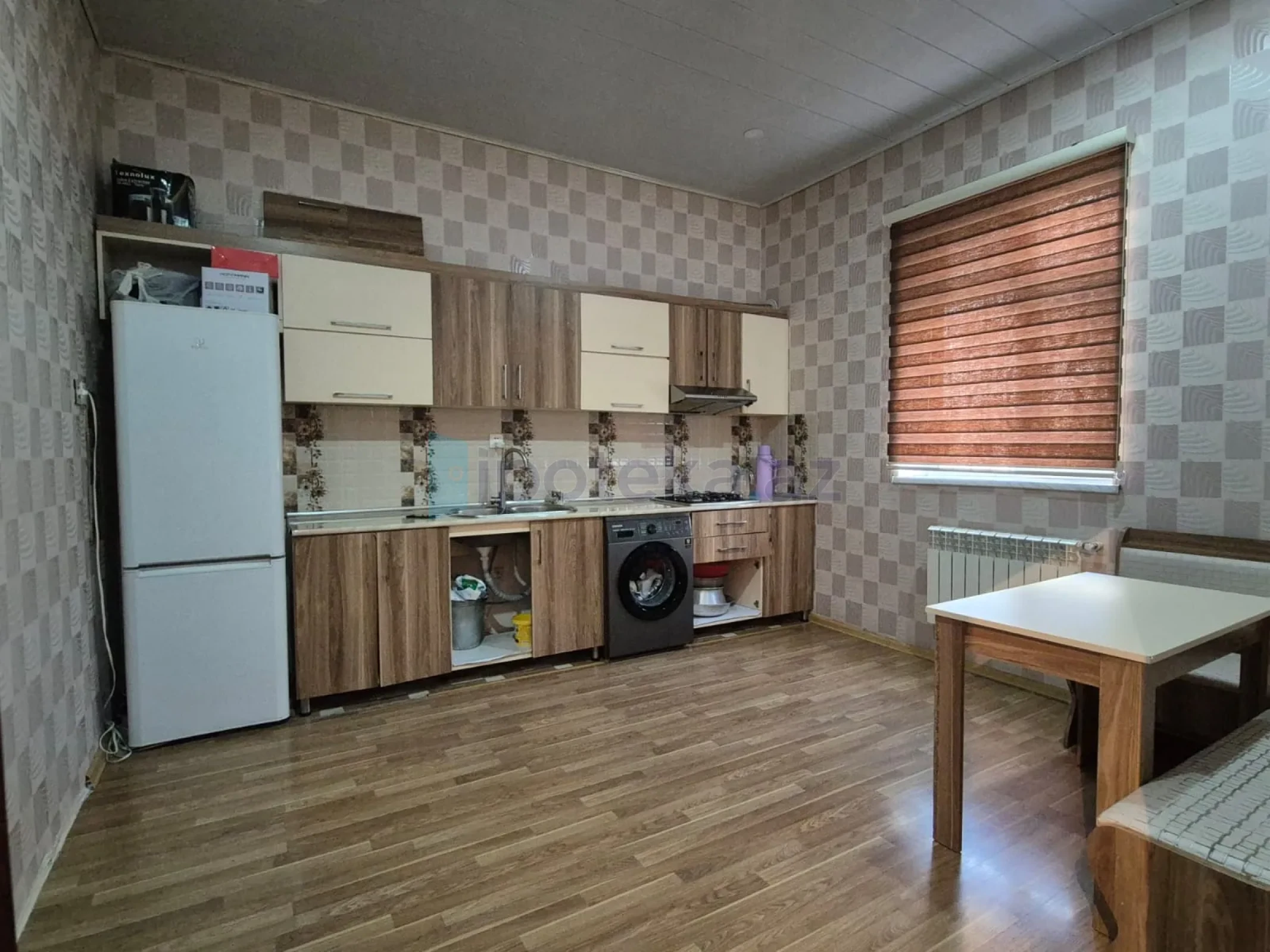 Satılır 4 otaqlı həyət evi 110 m²