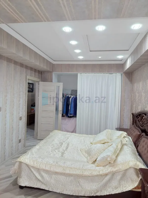 Satılır 3 otaqlı yeni tikili 90 m²
