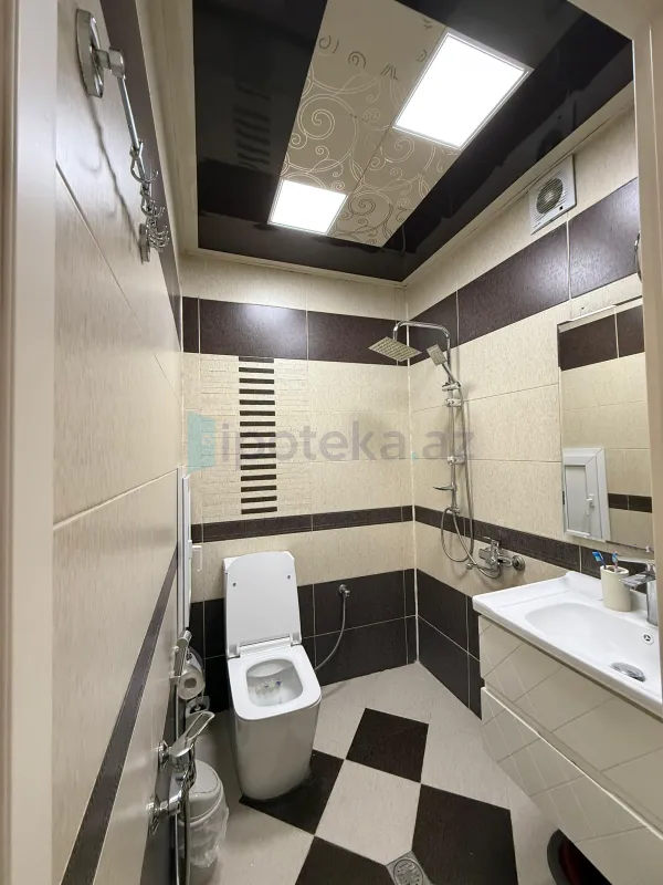 Satılır 3 otaqlı yeni tikili 100 m²