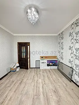Satılır 5 otaqlı köhnə tikili 120 m²
