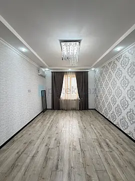 Satılır 5 otaqlı köhnə tikili 120 m²