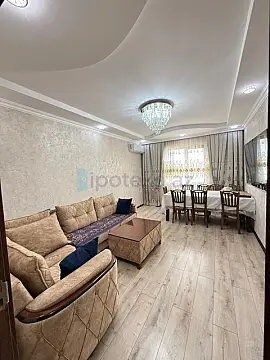 Satılır 5 otaqlı köhnə tikili 120 m² — Bakı, Nizami 5 otaq 120.00 m²