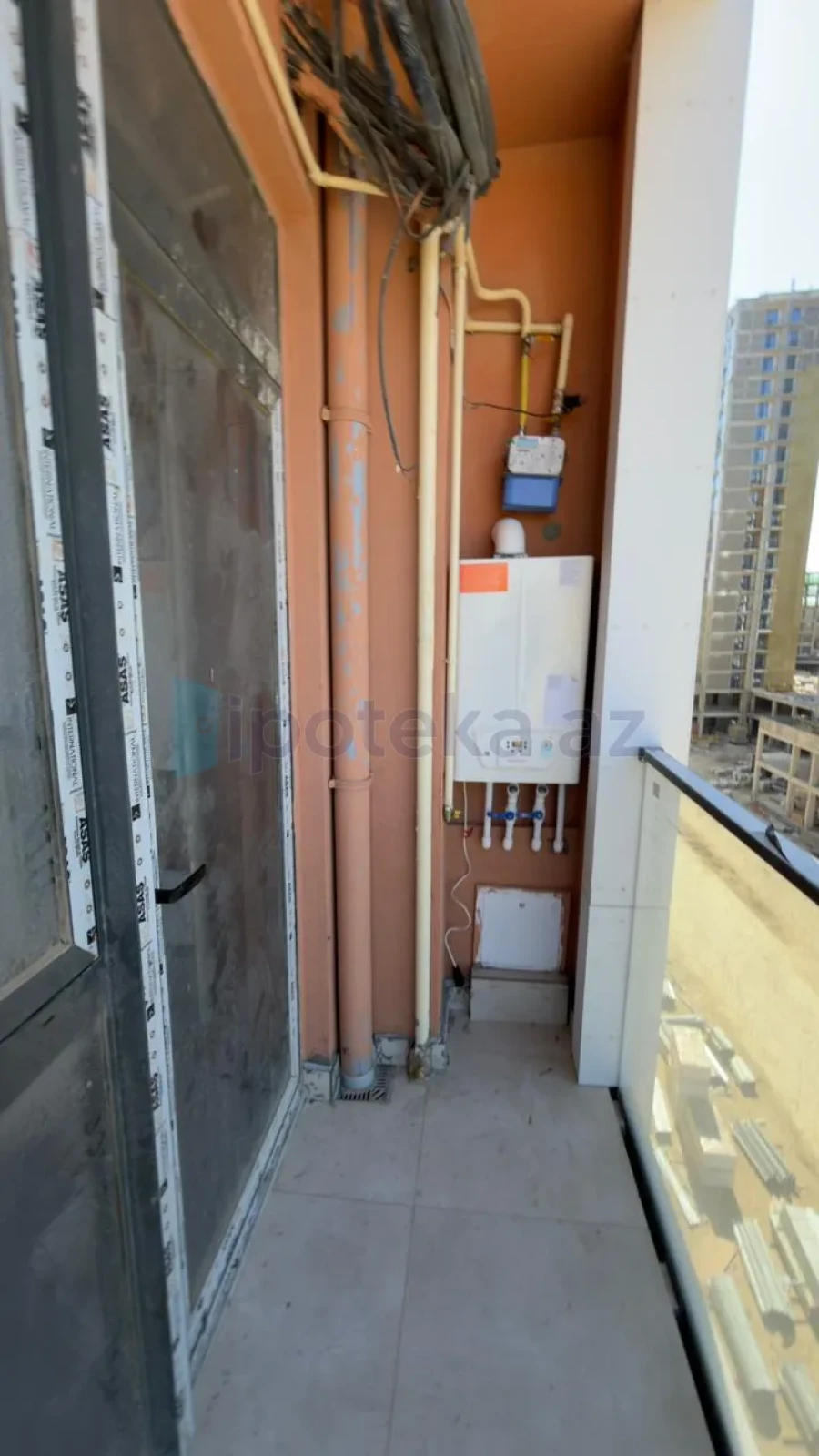 Satılır 2 otaqlı yeni tikili 64 m²