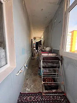 Satılır 2 otaqlı köhnə tikili 65 m²