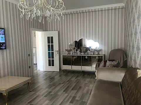 Satılır 2 otaqlı yeni tikili 64 m²