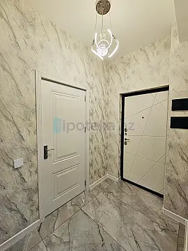 Satılır 3 otaqlı yeni tikili 83 m²