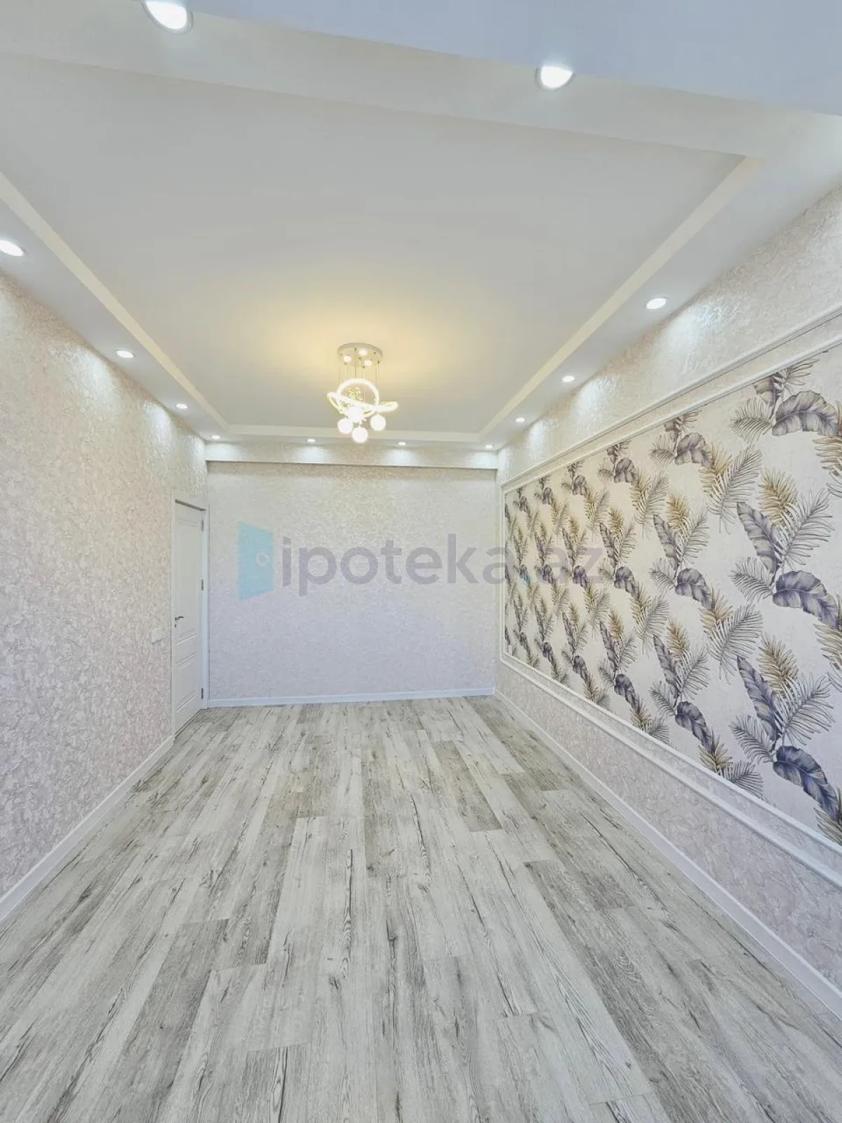 Satılır 3 otaqlı yeni tikili 83 m²