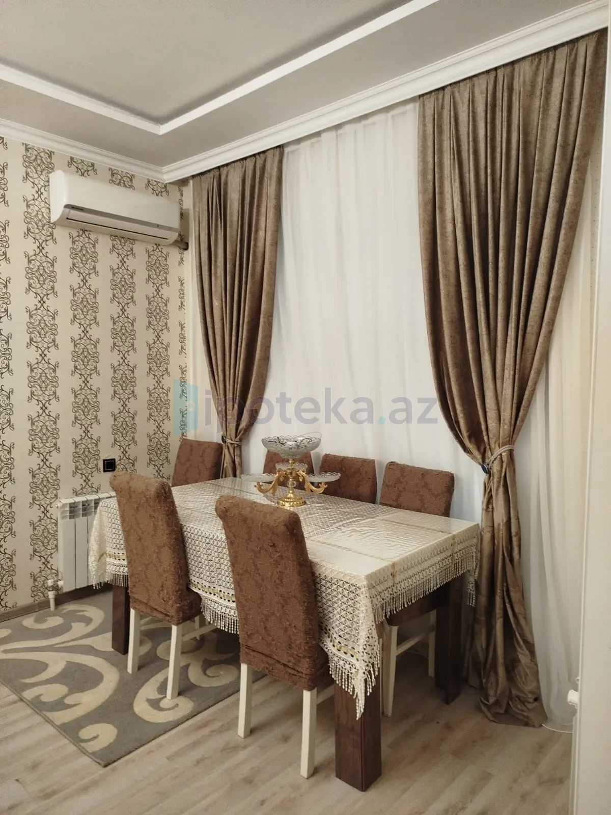 Satılır 4 otaqlı həyət evi 1.7 m²