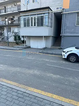 Satılır 2 otaqlı köhnə tikili 65 m²