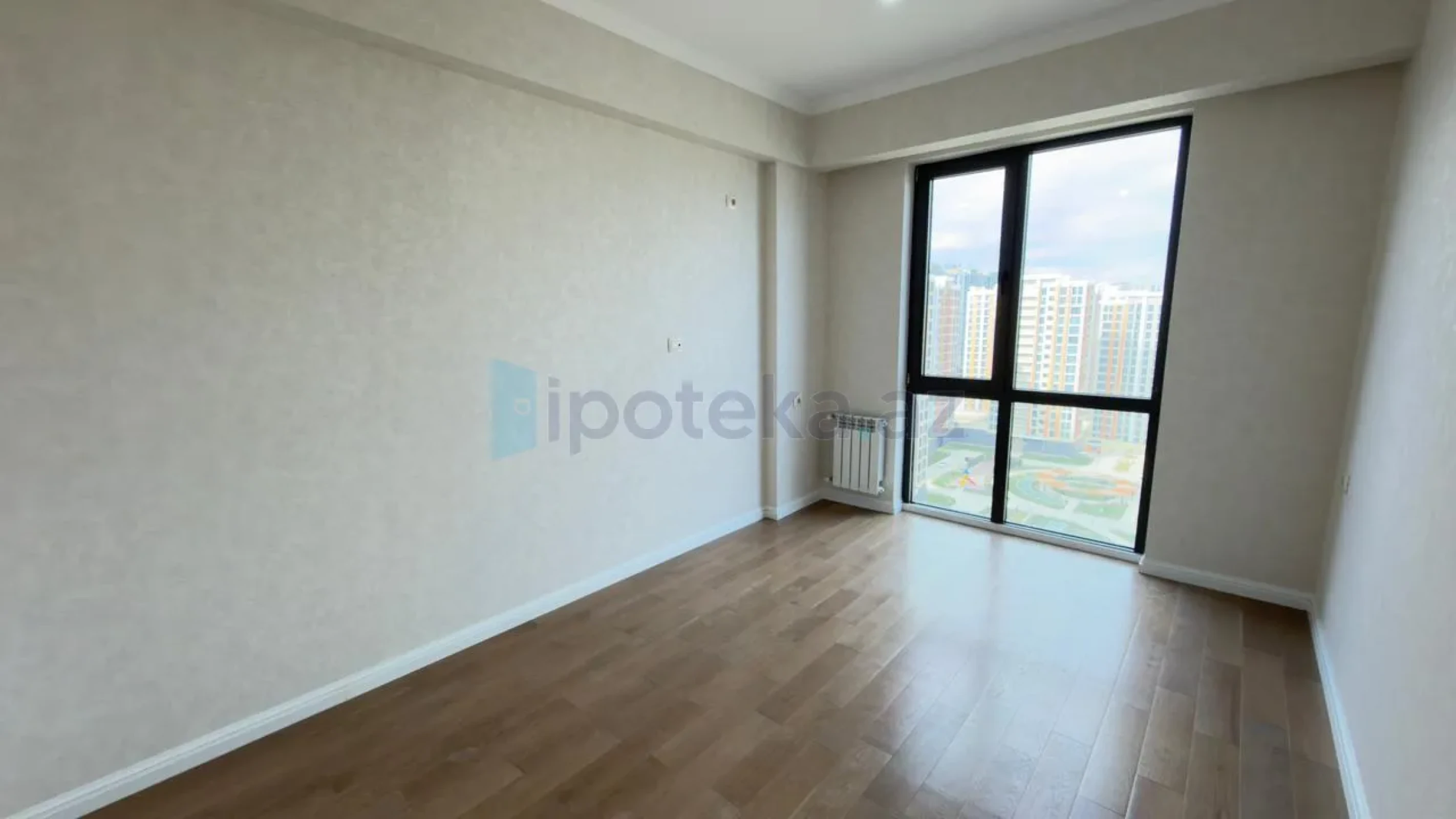Satılır 2 otaqlı yeni tikili 63 m²