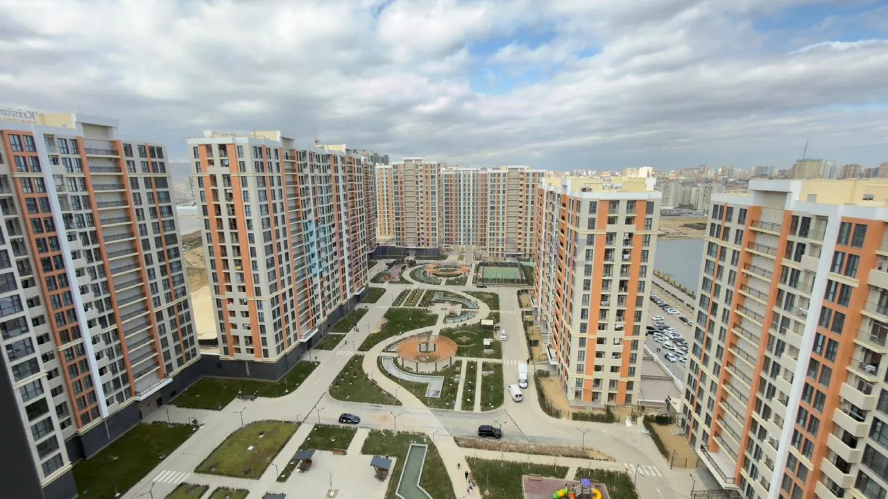 Satılır 2 otaqlı yeni tikili 63 m²