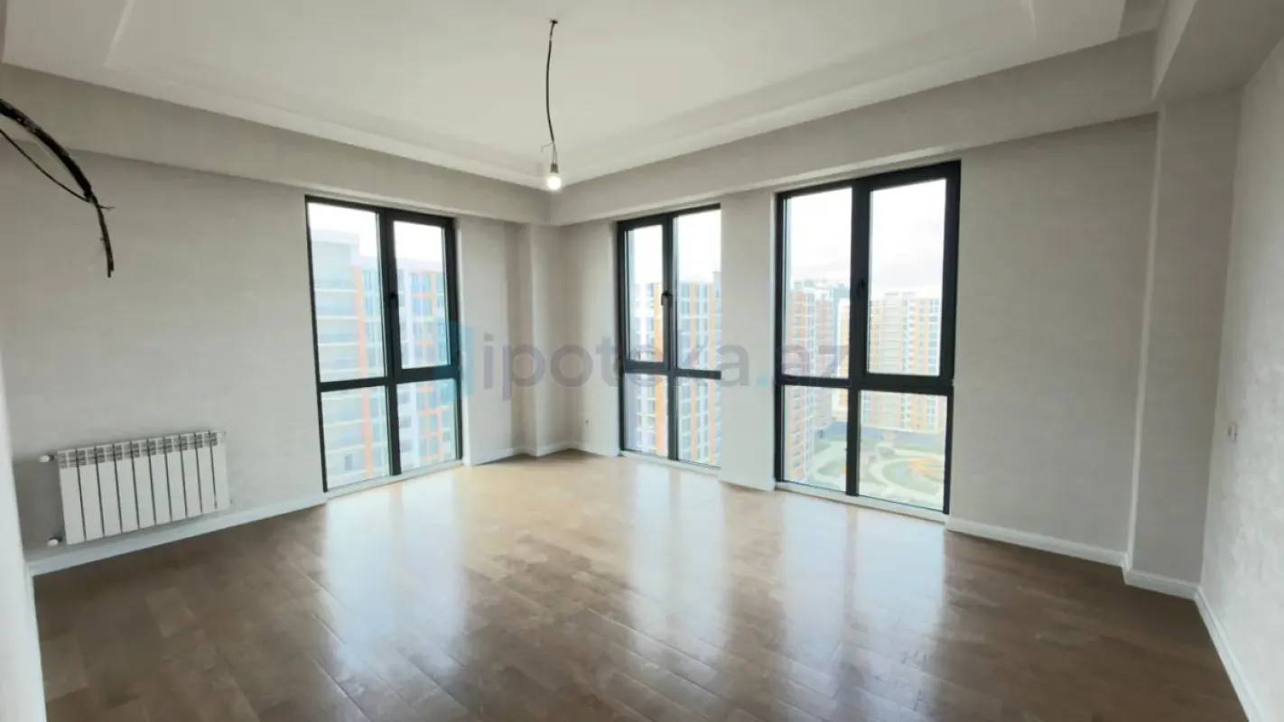 Satılır 2 otaqlı yeni tikili 63 m²