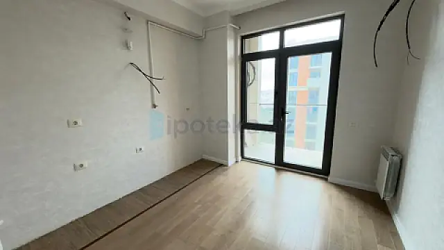 Satılır 2 otaqlı yeni tikili 63 m²