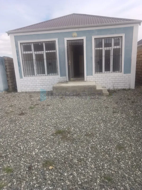 Satılır 3 otaqlı həyət evi 70 m²