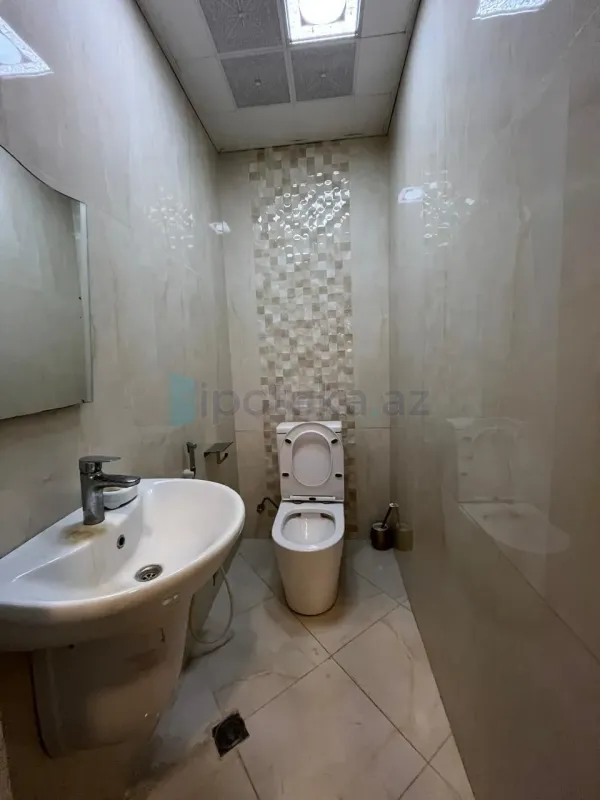 Satılır 3 otaqlı yeni tikili 134 m²