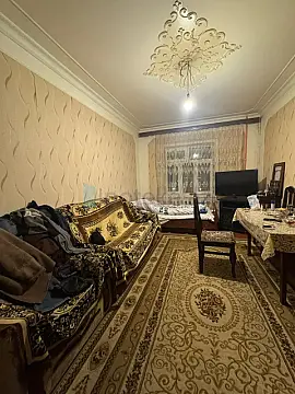 Satılır 3 otaqlı köhnə tikili 80 m² — Bakı, Yeni Günəşli 3 otaq 80.00 m²