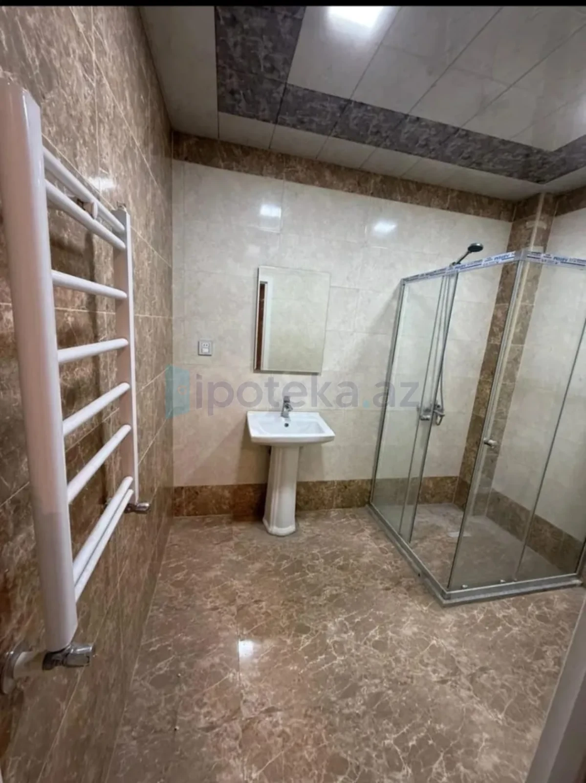 Satılır 2 otaqlı yeni tikili 74 m²