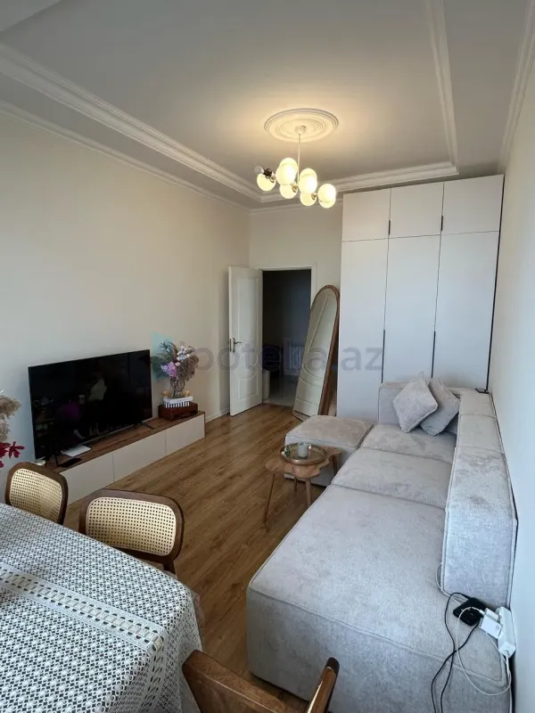 Satılır 2 otaqlı yeni tikili 50 m²