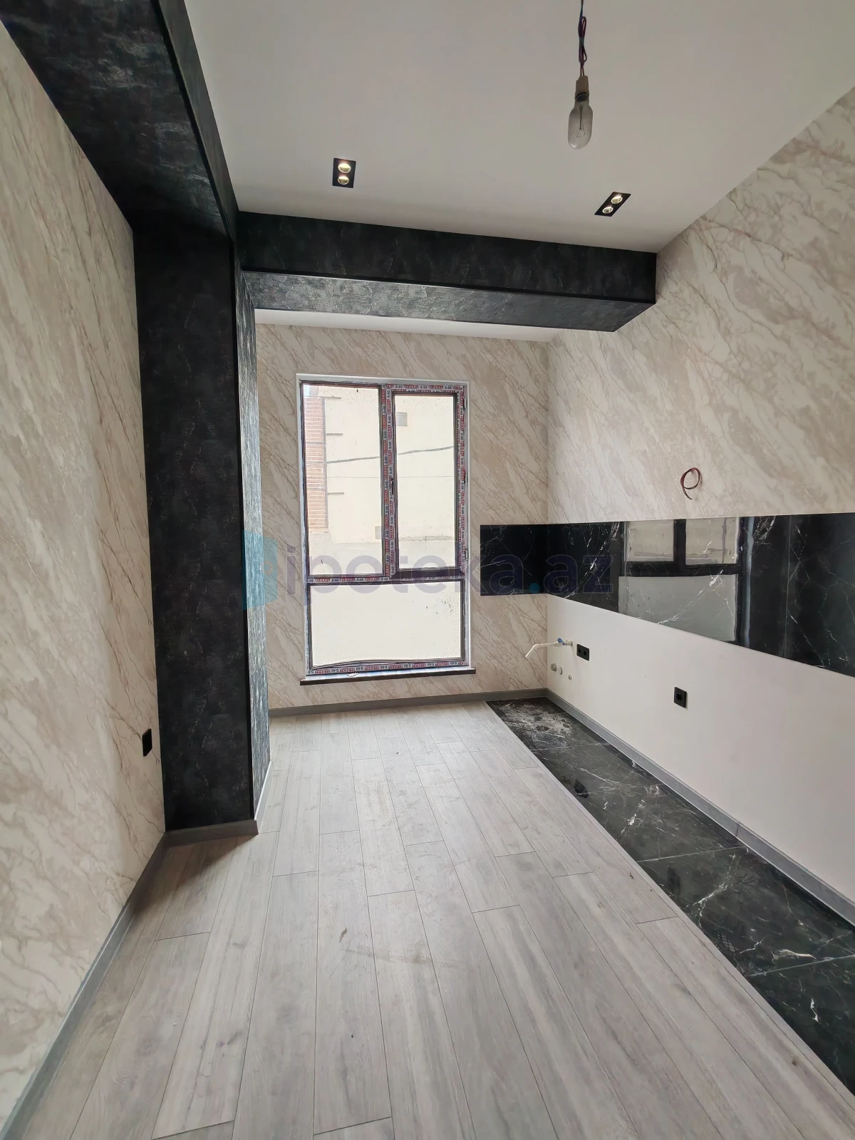 Satılır 2 otaqlı yeni tikili 54 m²