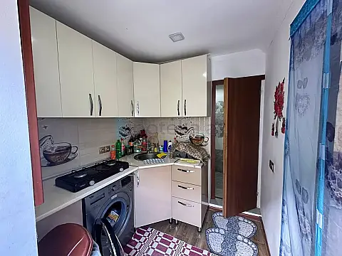 Satılır 1 otaqlı həyət evi 40 m²