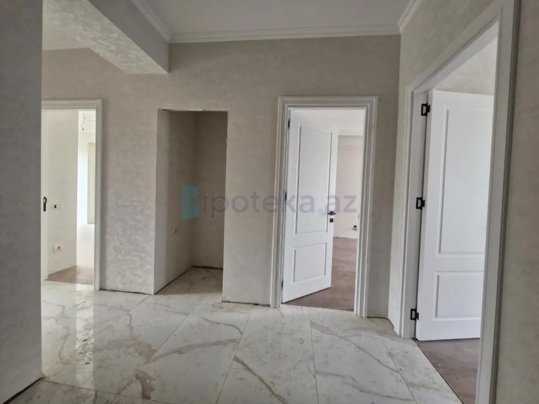 Satılır 3 otaqlı yeni tikili 96.36 m²