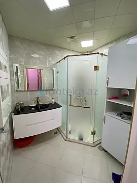 Satılır 2 otaqlı yeni tikili 72 m²