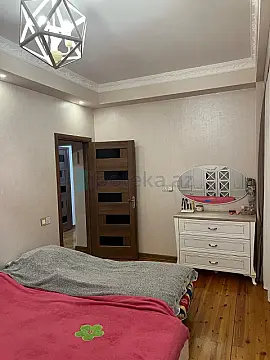 Satılır 3 otaqlı yeni tikili 87 m²