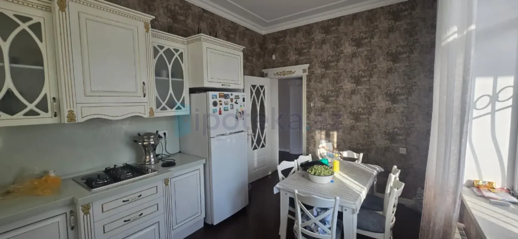 Satılır 6 otaqlı həyət evi 164 m²