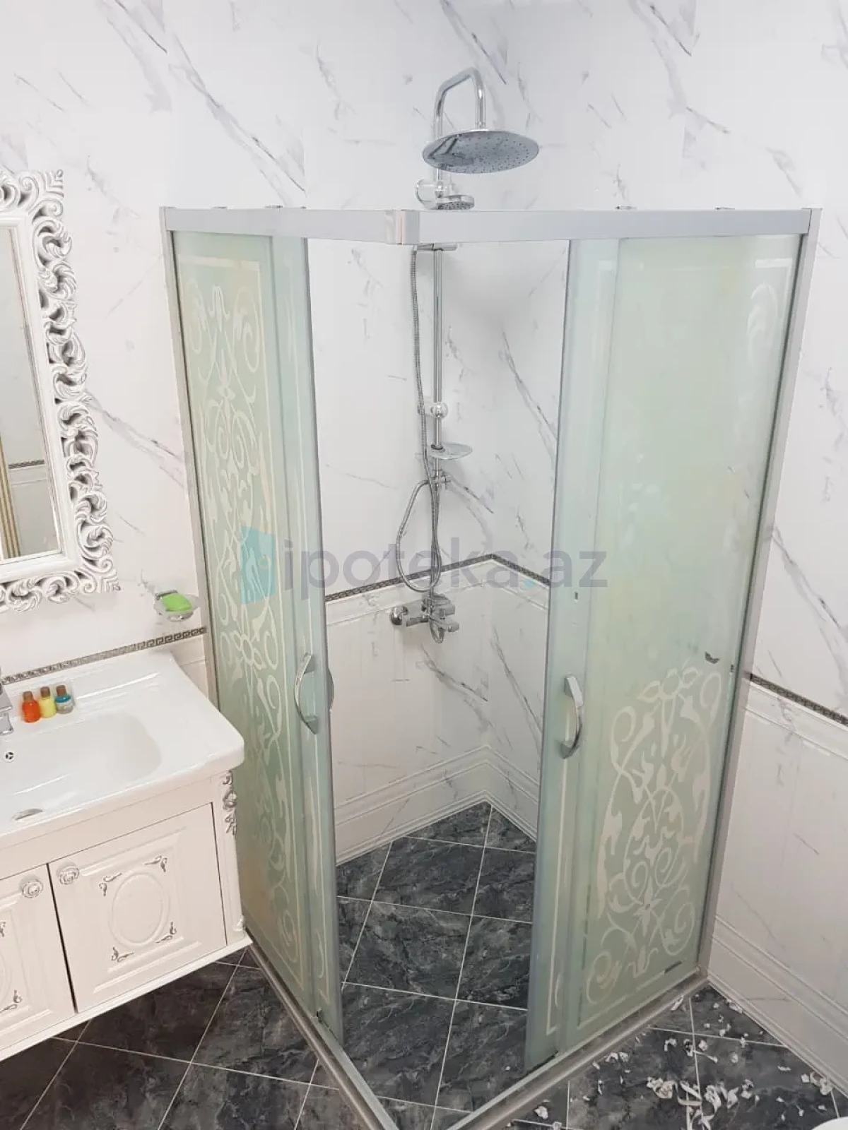 Satılır 6 otaqlı həyət evi 164 m²