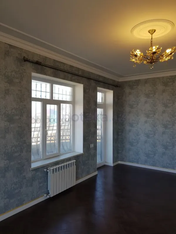 Satılır 6 otaqlı həyət evi 164 m²